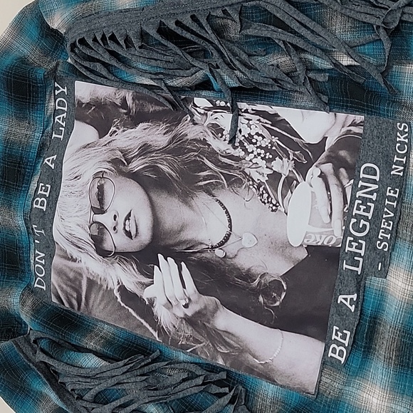**SOLD**Stevie Nicks Upcycled Reworked Flannel Shirt Jacket Shacket - Picture 4 of 10